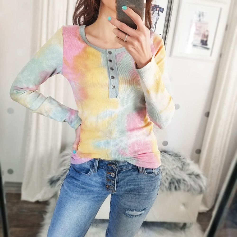 Fall Rib Knit Tops Tie Dye Henley Top Women’s Casual Button Up Tops - Picture 4 of 5